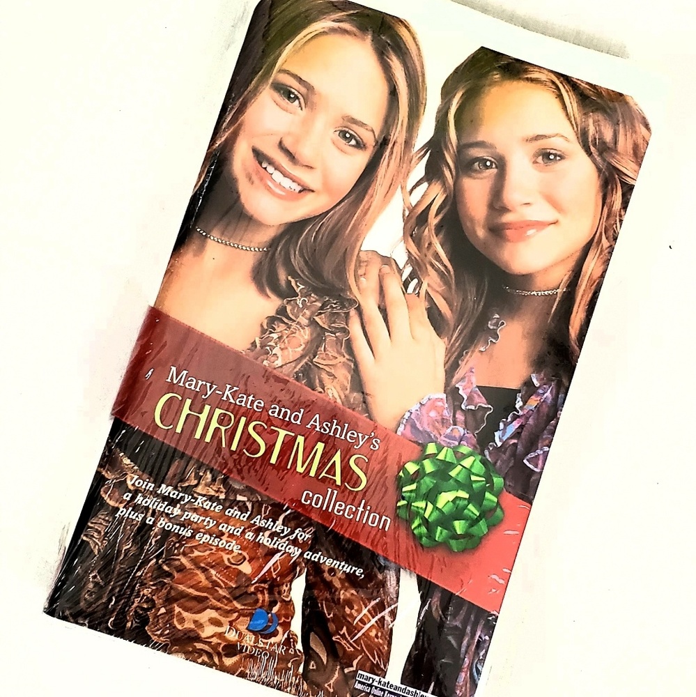 Dual Star Video Mary-Kate & Ashley's Christmas VHS Family Kid Entertainment NWT